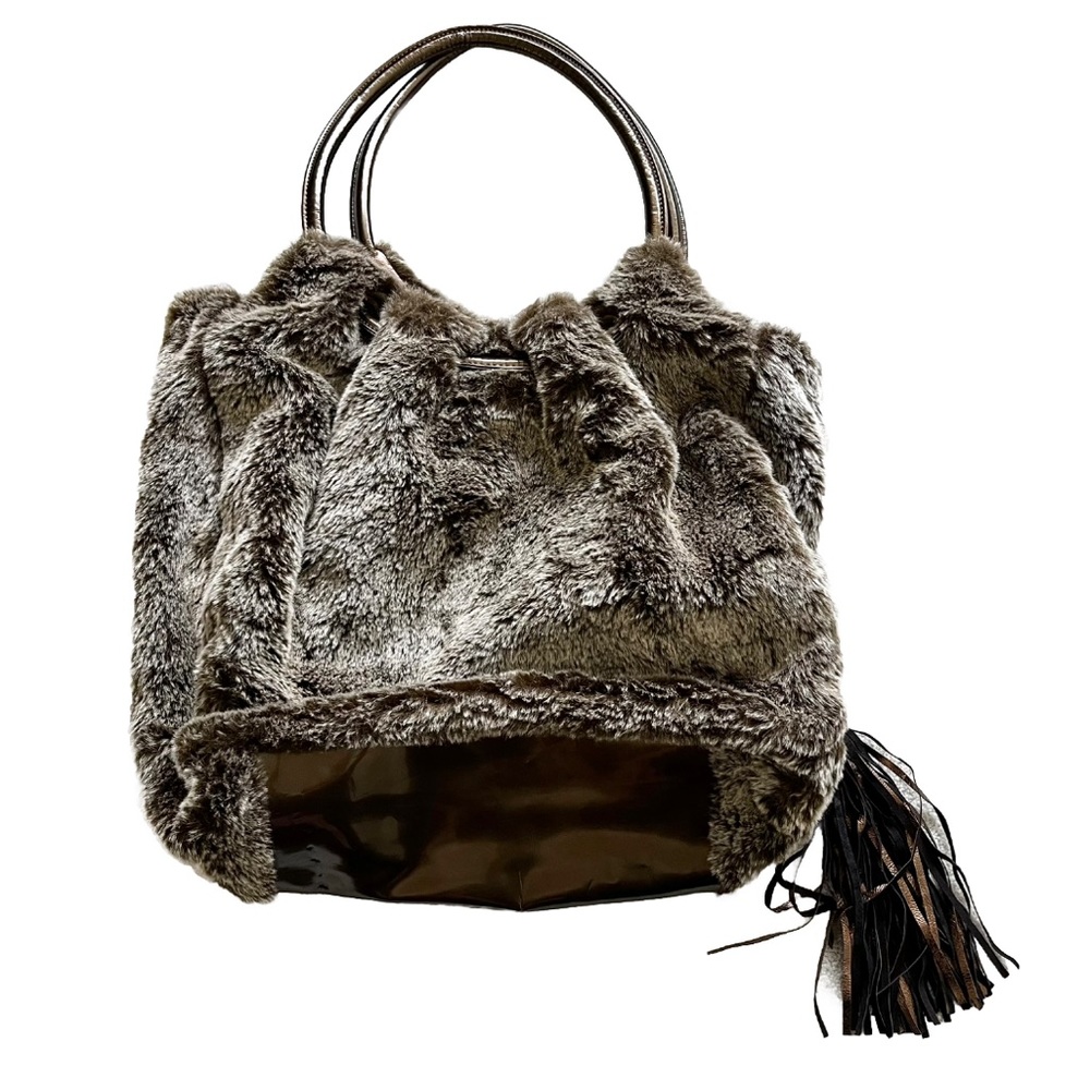 HOBO INTERNATIONAL DRESSED TO CHILL FAUX FUR BAG MODERN CHIC BOHO TRENDY - Picture 2 of 11